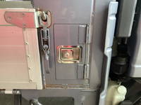 いすゞエルフアルミブロック小型（2t・3t）[写真12]