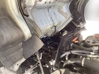 いすゞエルフアルミブロック小型（2t・3t）[写真22]