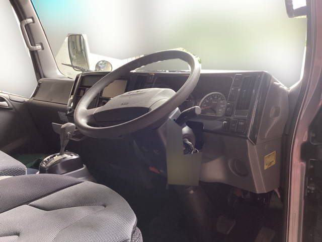 いすゞエルフアルミブロック小型（2t・3t）[写真29]