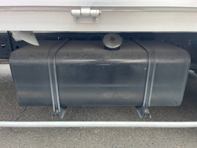 日野レンジャーアルミウイング中型（4t）[写真19]