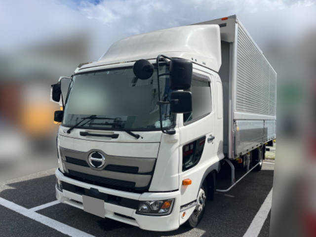 日野レンジャーアルミウイング中型（4t）[写真03]