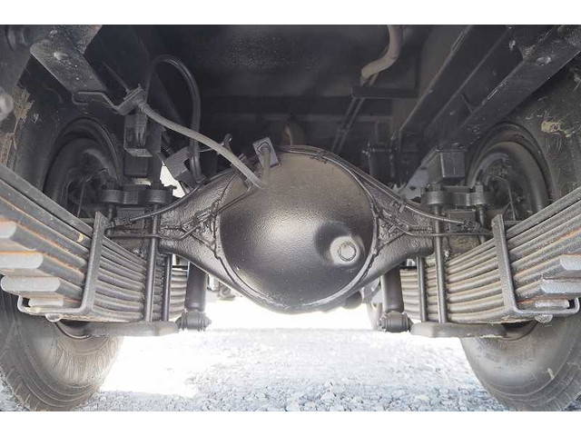 いすゞエルフパッカー車（塵芥車）小型（2t・3t）[写真14]