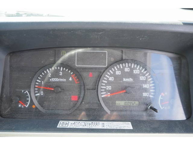 いすゞエルフパッカー車（塵芥車）小型（2t・3t）[写真38]