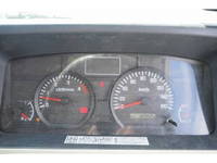 いすゞエルフパッカー車（塵芥車）小型（2t・3t）[写真38]