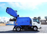 いすゞエルフパッカー車（塵芥車）小型（2t・3t）[写真07]