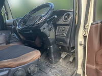 日野レンジャー冷凍車（冷蔵車）中型（4t）[写真24]