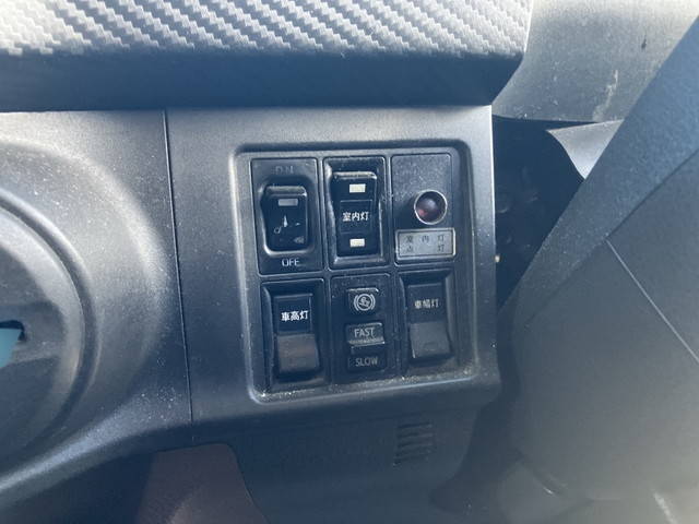 日野レンジャー冷凍車（冷蔵車）中型（4t）[写真30]