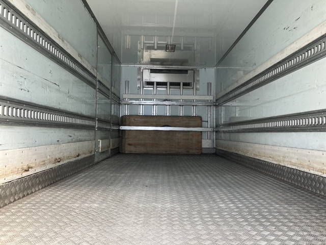 日野レンジャー冷凍車（冷蔵車）中型（4t）[写真08]