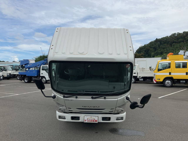 いすゞエルフアルミバン小型（2t・3t）[写真09]