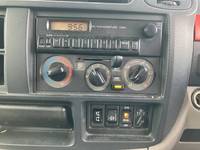 日産アトラスアルミバン小型（2t・3t）[写真37]