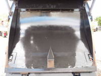 日野デュトロパッカー車（塵芥車）小型（2t・3t）[写真15]