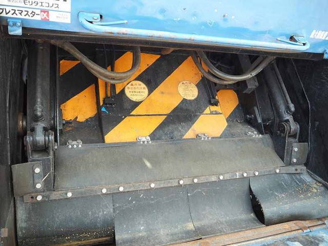 日野デュトロパッカー車（塵芥車）小型（2t・3t）[写真19]