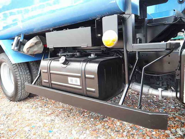 日野デュトロパッカー車（塵芥車）小型（2t・3t）[写真29]