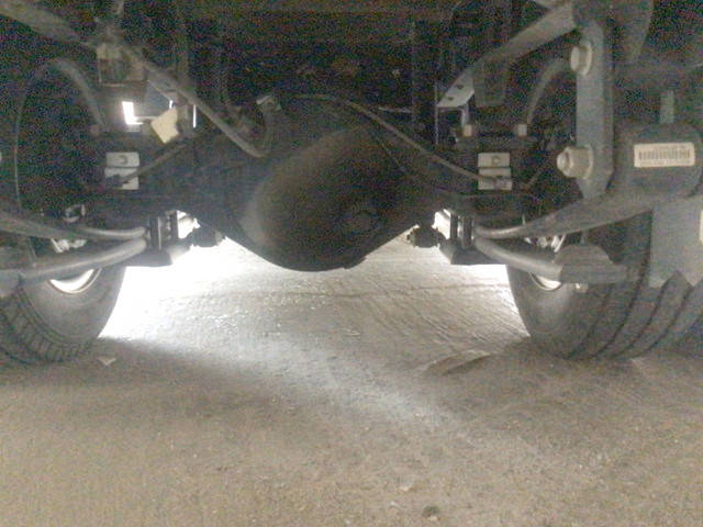 いすゞエルフ平ボディ小型（2t・3t）[写真14]