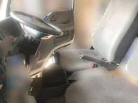 いすゞエルフ平ボディ小型（2t・3t）[写真17]