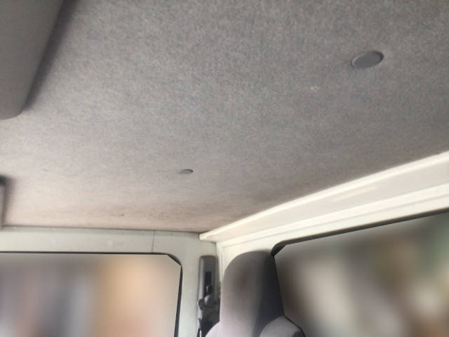 いすゞエルフ平ボディ小型（2t・3t）[写真19]