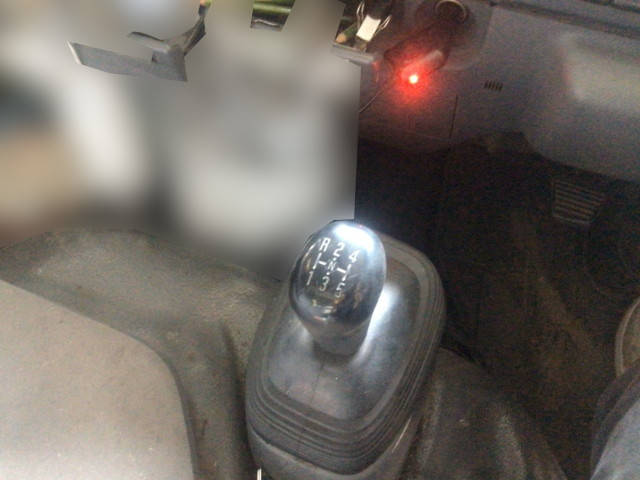 いすゞエルフ平ボディ小型（2t・3t）[写真21]