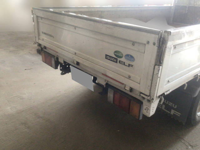 いすゞエルフ平ボディ小型（2t・3t）[写真03]