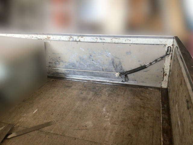 いすゞエルフ平ボディ小型（2t・3t）[写真06]