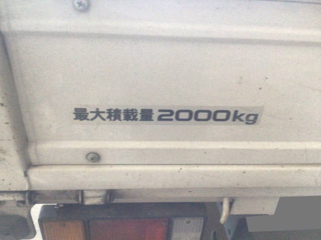 いすゞエルフ平ボディ小型（2t・3t）[写真08]