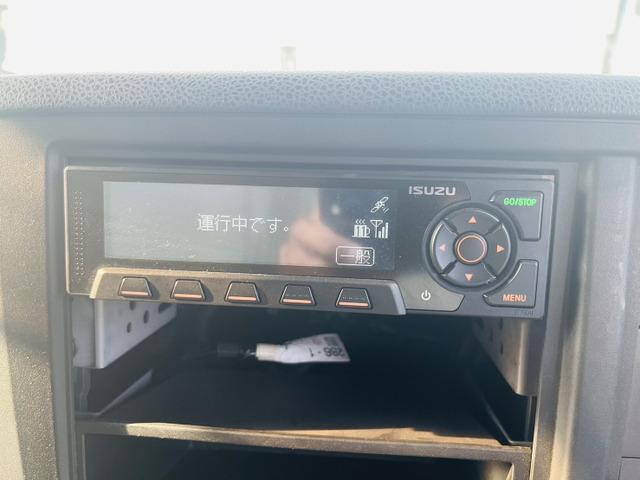 いすゞギガアルミウイング大型（10t）[写真30]