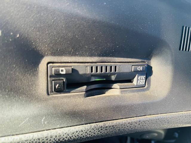 いすゞギガアルミウイング大型（10t）[写真35]