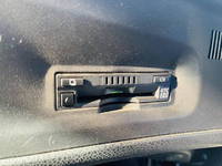 いすゞギガアルミウイング大型（10t）[写真35]