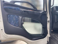 日野レンジャー冷凍車（冷蔵車）中型（4t）[写真26]