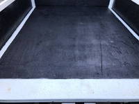 いすゞエルフダブルキャブ（Wキャブ）小型（2t・3t）[写真13]