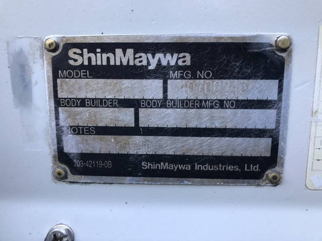 いすゞエルフダブルキャブ（Wキャブ）小型（2t・3t）[写真20]