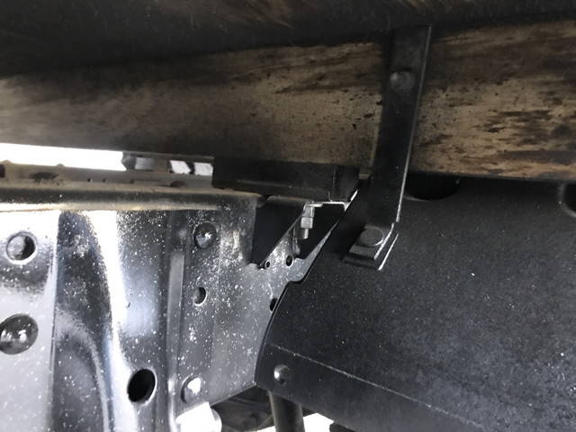 いすゞエルフダブルキャブ（Wキャブ）小型（2t・3t）[写真24]