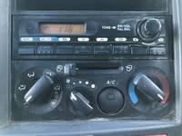 いすゞエルフダブルキャブ（Wキャブ）小型（2t・3t）[写真38]