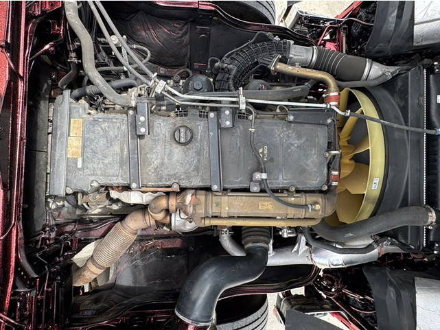 三菱ふそうスーパーグレートトレーラーヘッド（トラクターヘッド）大型（10t）[写真11]