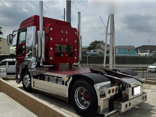 中古トレーラーヘッド（トラクターヘッド） 三菱ふそう 東京・青森
