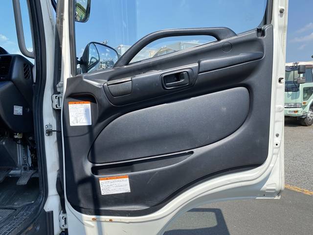 日野レンジャーアルミブロック中型（4t）[写真29]