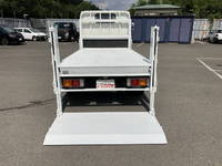 三菱ふそうキャンター平ボディ小型（2t・3t）[写真10]