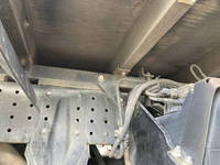 三菱ふそうキャンター平ボディ小型（2t・3t）[写真21]