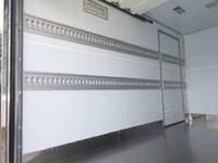 日野デュトロ保冷バン小型（2t・3t）[写真09]