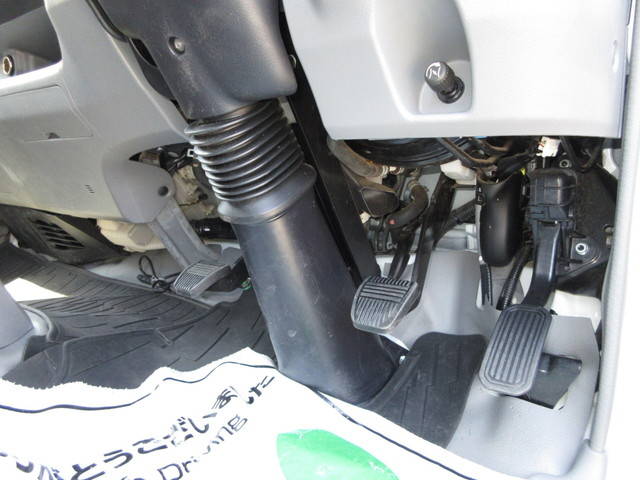 日野デュトロアルミバン小型（2t・3t）[写真25]