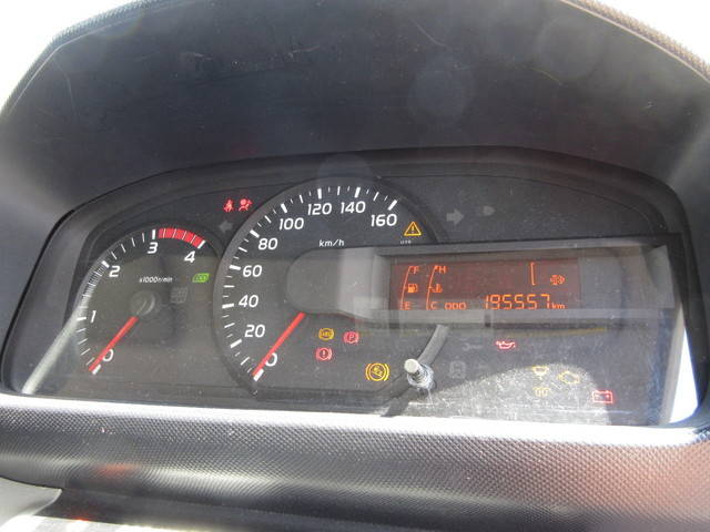 日野デュトロアルミバン小型（2t・3t）[写真26]