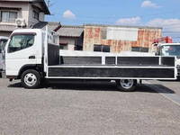 三菱ふそうキャンター平ボディ小型（2t・3t）[写真10]