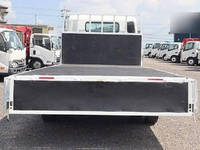 三菱ふそうキャンター平ボディ小型（2t・3t）[写真09]