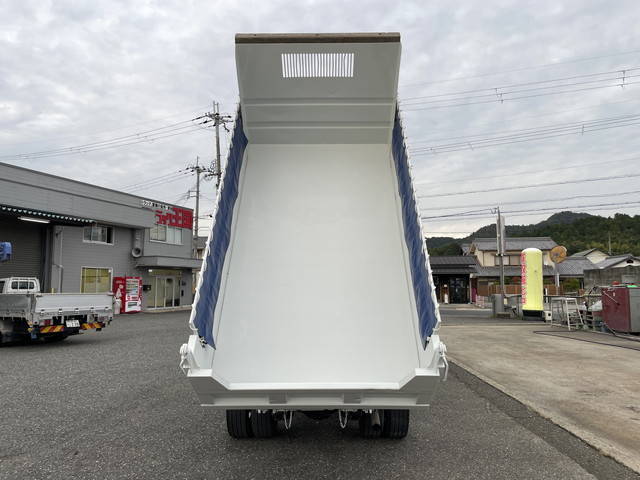 三菱ふそうキャンターダンプ小型（2t・3t）[写真10]