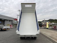 三菱ふそうキャンターダンプ小型（2t・3t）[写真10]