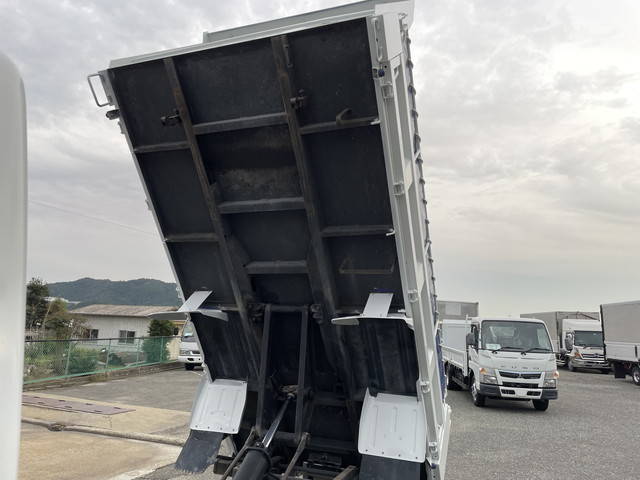 三菱ふそうキャンターダンプ小型（2t・3t）[写真16]