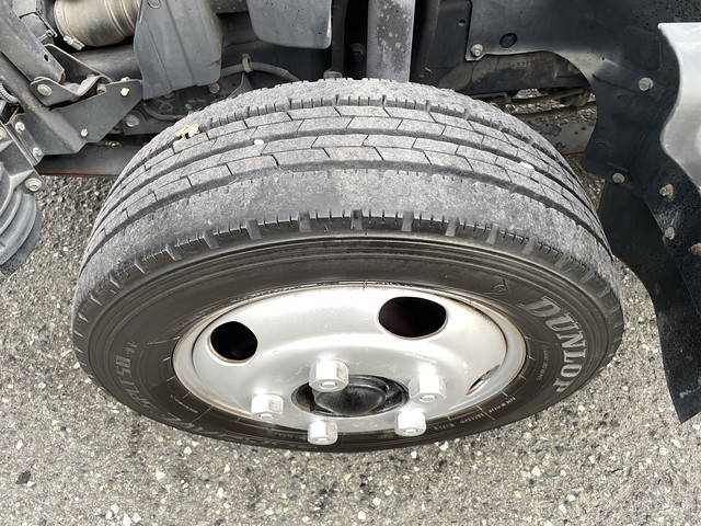 三菱ふそうキャンターダンプ小型（2t・3t）[写真18]