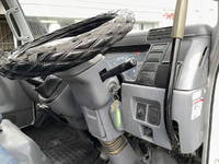 三菱ふそうキャンターダンプ小型（2t・3t）[写真31]