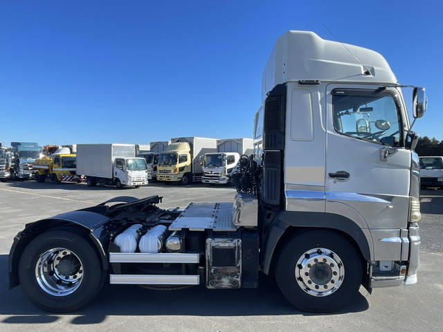 日野プロフィアトレーラーヘッド（トラクターヘッド）大型（10t）[写真02]