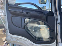 日野プロフィアトレーラーヘッド（トラクターヘッド）大型（10t）[写真24]