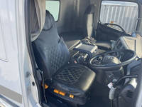 日野プロフィアトレーラーヘッド（トラクターヘッド）大型（10t）[写真29]